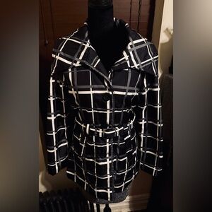 Imported Women’s Elegant Outwear